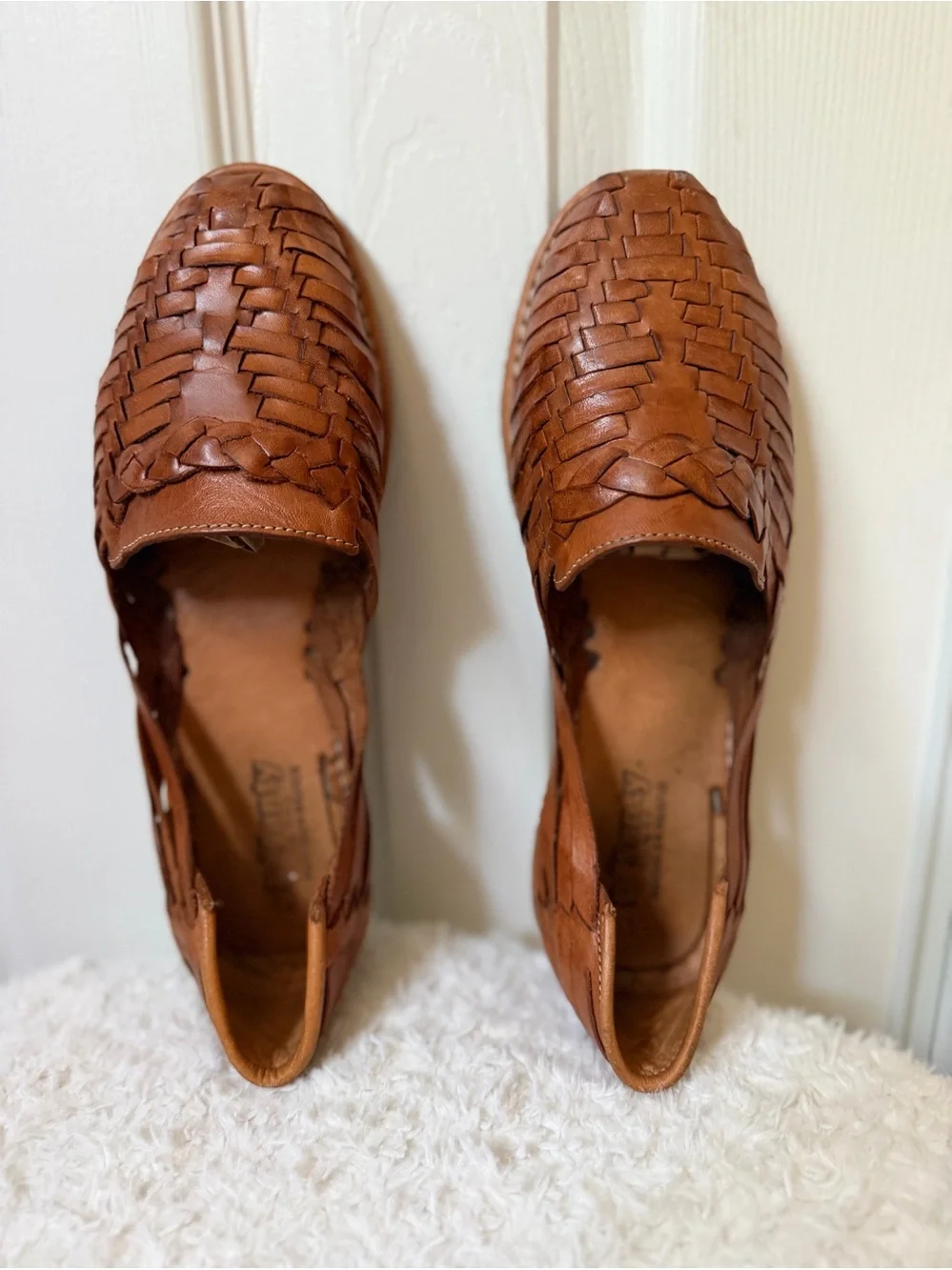Leather Tan Women’s Mexican Huaraches Size 8